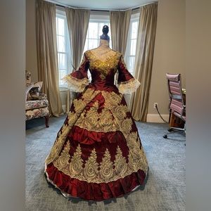 Maria Antoinette 18th Century Dress        Bag77